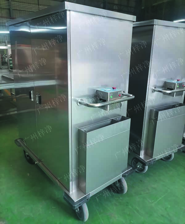 密閉式滅菌器械物品電動(dòng)轉(zhuǎn)運(yùn)車(chē)有單面雙開(kāi)門(mén),單側(cè)門(mén)可旋轉(zhuǎn)角度≥220°度開(kāi)啟設(shè)計(jì)，裝卸物品更方便;