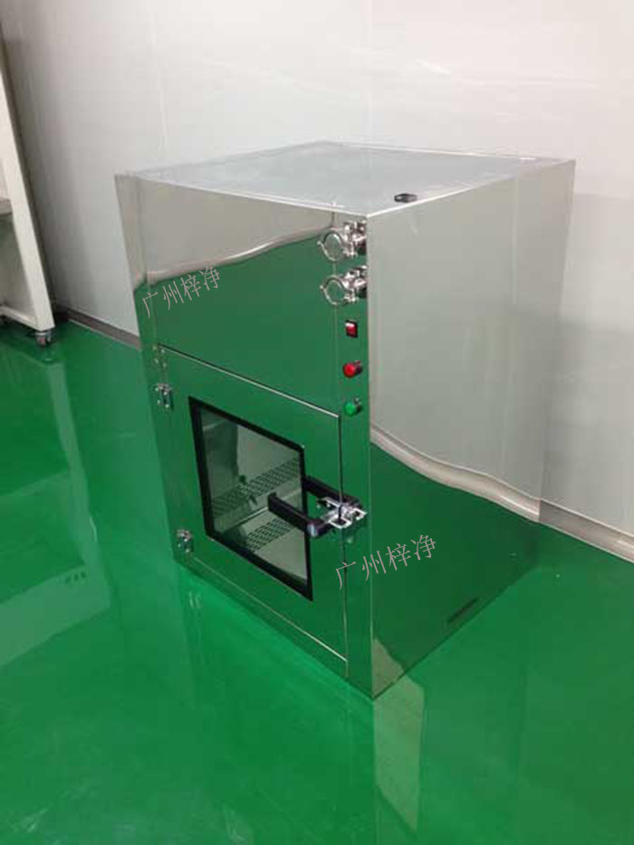 層流傳遞窗的安裝選擇合適的位置確保層流傳遞窗與潔凈室的其他區(qū)域相連。